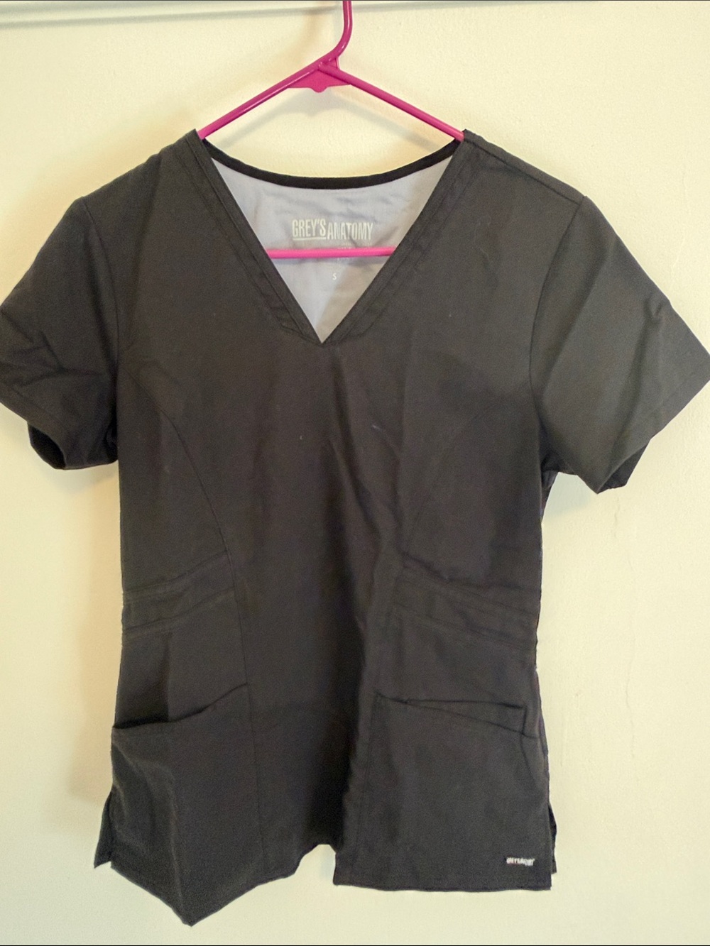 Grey's Anatomy Black V-Neck scrubs